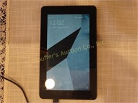 Amazon 8"  fire tablet w/power cord