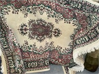 GROUP OF VARIOUS SIZE AREA RUGS