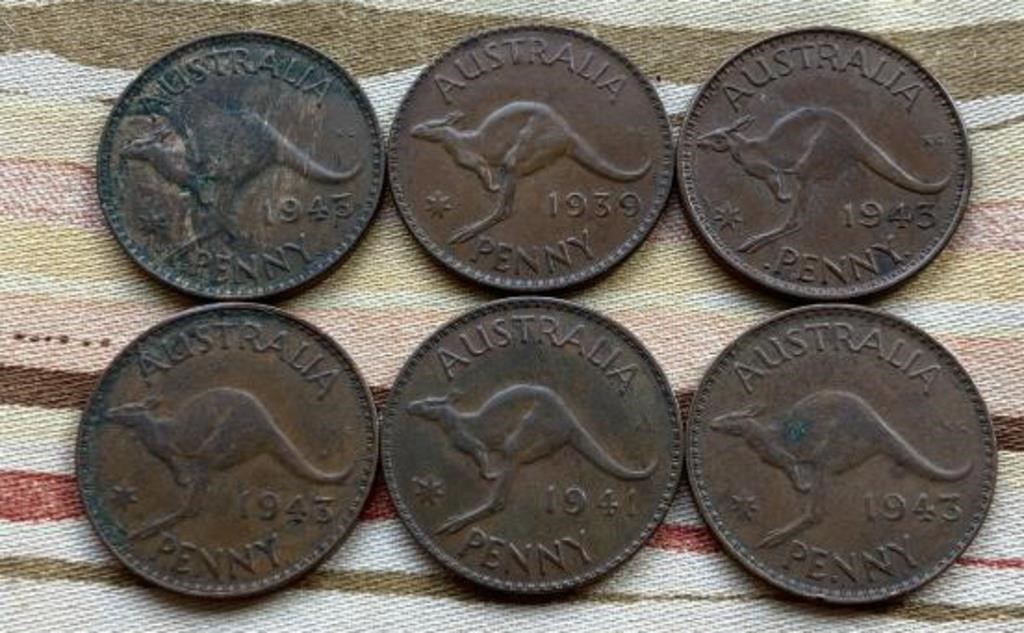 OF) 6 Australian Kangaroo Pennies Foreign Coins