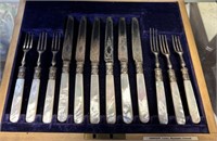 English Mother of pearl Fish Set