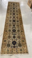 2'7 x 10' Wool Hand Knotted Runner