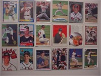 36 diff. 2014 HOF Tom Glavine baseball cards