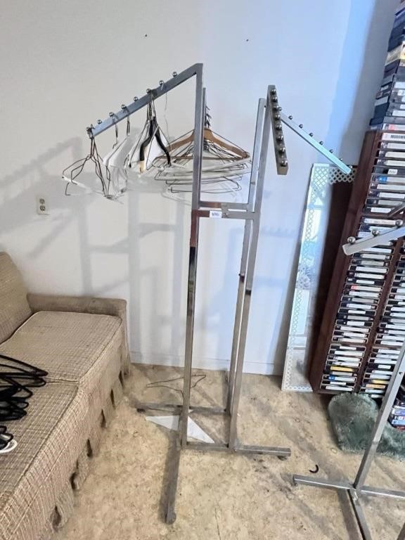 4 WAY CLOTHES RACK | Live and Online Auctions on HiBid.com