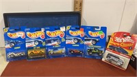 6 Hot wheels New on card