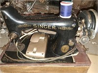 Sewing Machine Singer