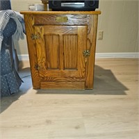 21W X 25H OAK CABINET