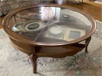 ANTIQUE ROUND GLASS TOP COFFEE TABLE