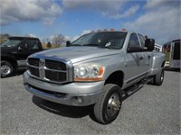 2006 Dodge Ram SLT Heavy Duty Crew Cab Dually