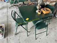 Card Table w/4 Chairs