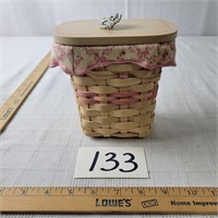 Longaberger Basket with Protector, Liner and Pin
