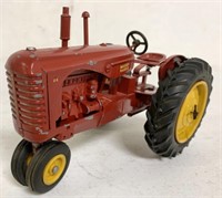 1/16 Massey Harris 44 Tractor