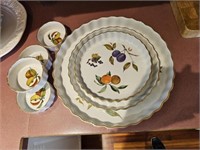 Royal Worcester 'Evesham' Serveware