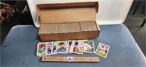 Full Box of Vintage Base Ball Cards: Kirby Puckett