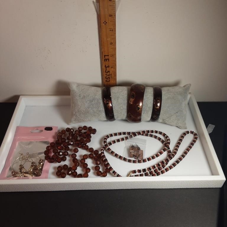 jewelry lot R