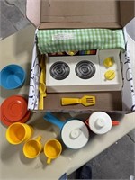 Fisher-Price stove top set (complete)