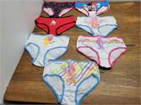 NEW 7 Novelty Girls Underwear Size 8