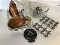 Miscellaneous Kitchen Items and Decor LOT