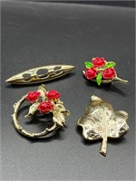 Four vintage brooches pin lot