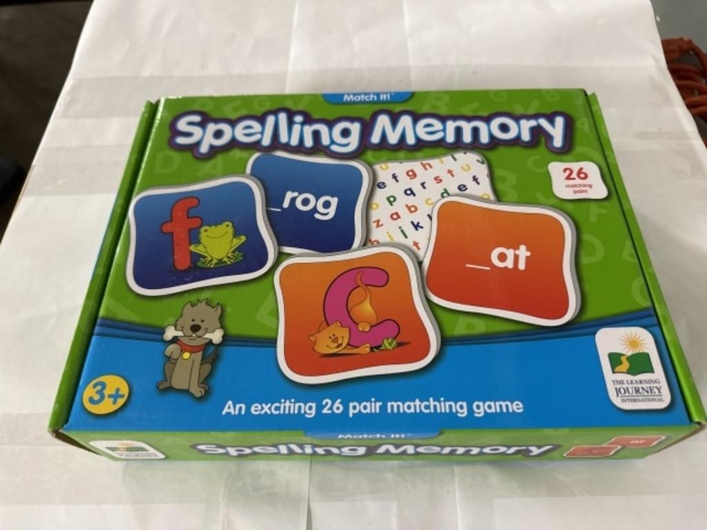 SPELLING MEMORY MATCHING GAME