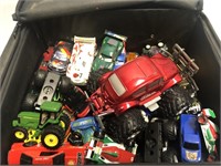 VINTAGE 12 INCH SUITCASE FULL OF DIECAST AND