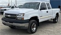 (DR) 2005 Chevrolet K2500 HD Truck