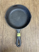 Cast Iron No. 3 Skillet