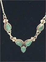Jade Necklace set in Sterling Silver 9gm