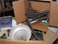 Box of misc household and collectibles lot