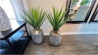 2PC FAUX FLOOR PLANTS