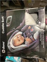 Dionâ€™s cuddle soft 2 in 1 newborn insert