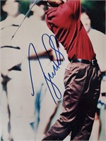 Signed Tiger Woods Pic in His younger Yrs COA CPG