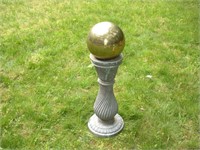 Gazing Ball w/Resin Base 36 inches tall