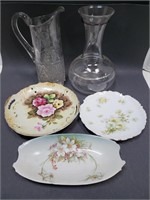 Pitcher and decorative plate lot