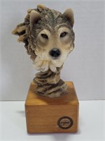 Mill Creek Studios Keen Eye Wolf Sculpture