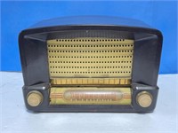 Vintage General Electric Radio