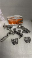 Small box of hydraulic hinges