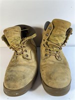 Wolverine men’s work boots, size 10.5.