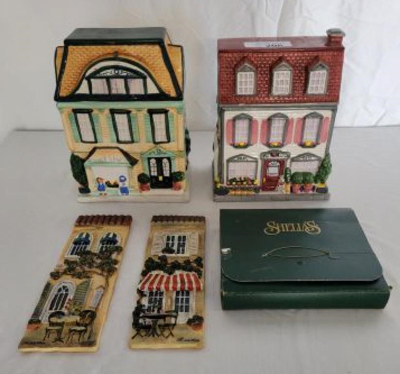 SHELIAS COOKIE JARS, PLAQUES