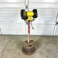 9" Grinder on Pedestal Stand