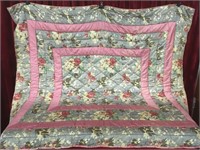 Vintage Hand Sewn Throw Blanket / Quilt