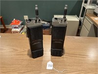 2 Realistic TRC-208 Band Transceivers