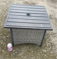 Outdoor Metal Top  End Table 22 x 18 x 22 inches