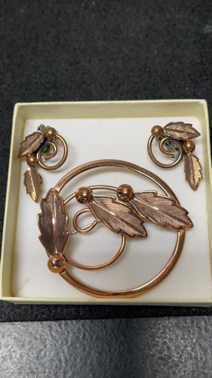 Vintage Signed Copper Bell Brooch & Earring Set Br