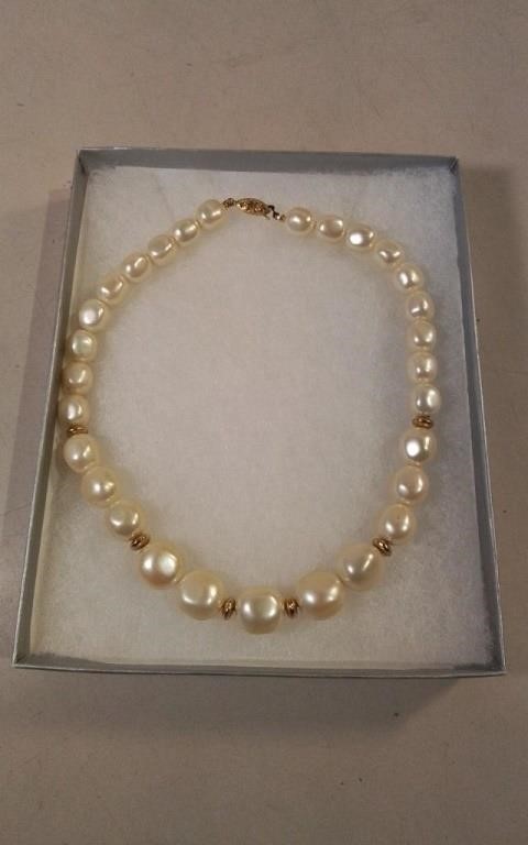 Pearl Like Necklace