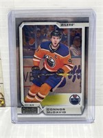 2019 Opeechee Platinum Connor McDavid hockey card