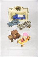 Die Cast Collector's Classics Cars