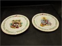 Lenox/Disney Holiday 8"Gold Trimmed Plates