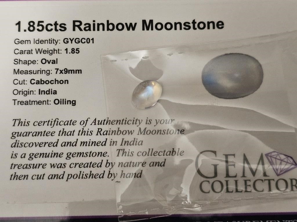 1.85cts Rainbow Moonstone