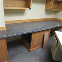 solid surface Counter w/2 pull out drawers