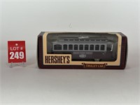 1/43 ERTL Hershey's Trolley Car Bank